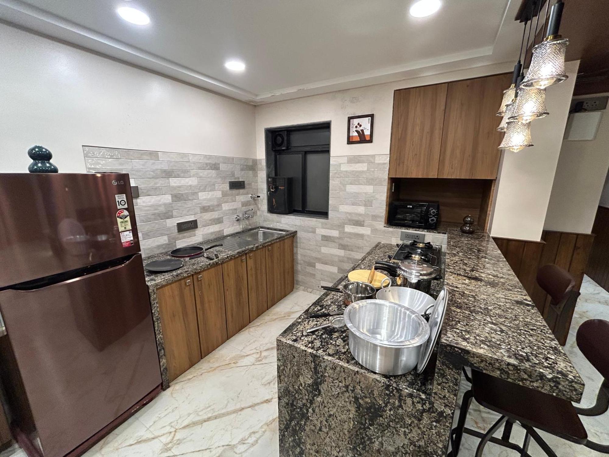 Al Barakah 5 Bhk Private Swimming Pool Villa Панчгані Екстер'єр фото